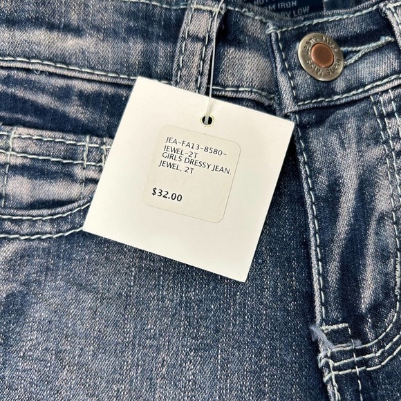 NWT Miss Jeans Girls Rhinestone Pockets Ankle Jeans 2T - Picture 3 of 5